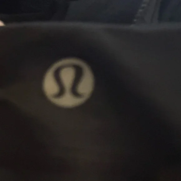 Lululemon Tank Top Womens Size 10 Adjustable Straps No Bra Inserts - Picture 3 of 4